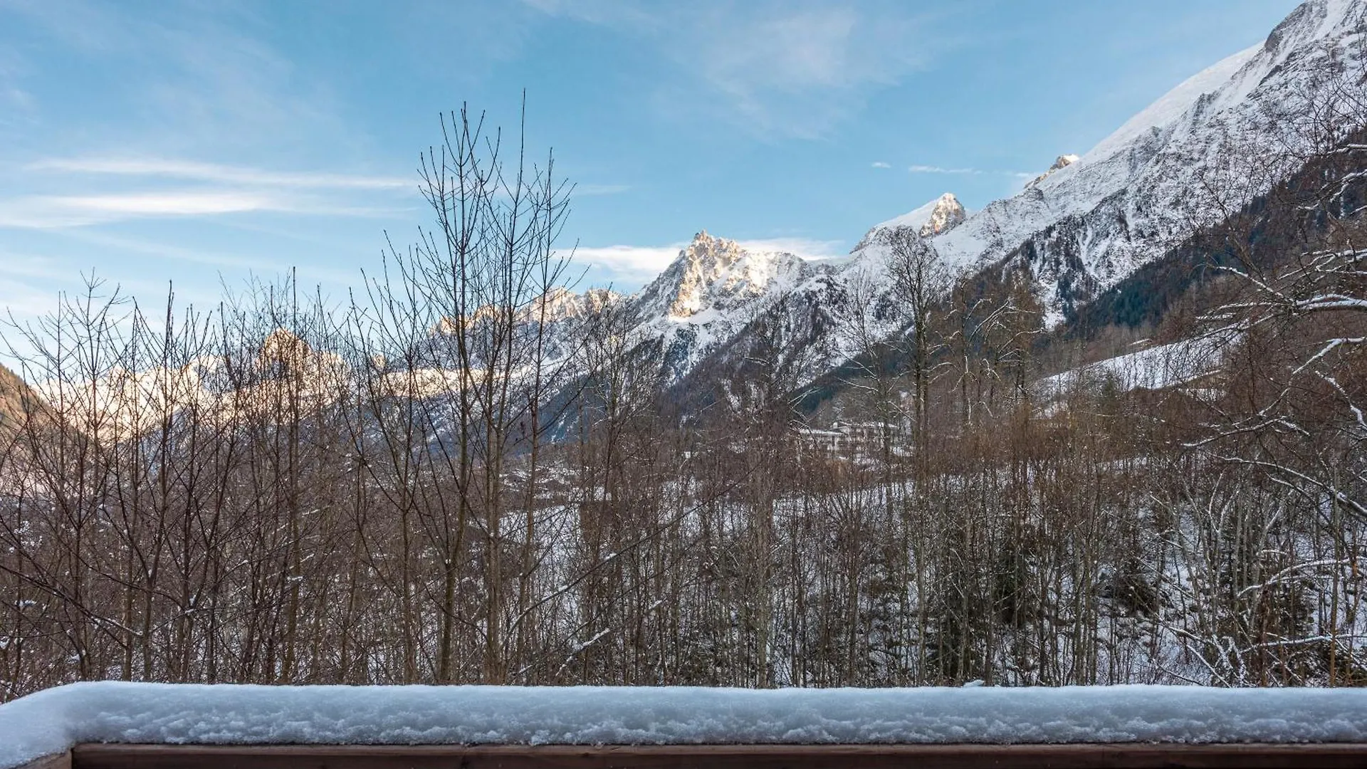 Apartment Kandahar - Alpes Travel - Central Chamonix - Sleeps 4 Les Houches Francja